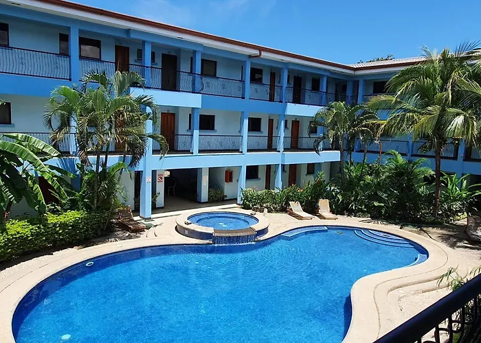 Marina Loft 212 *